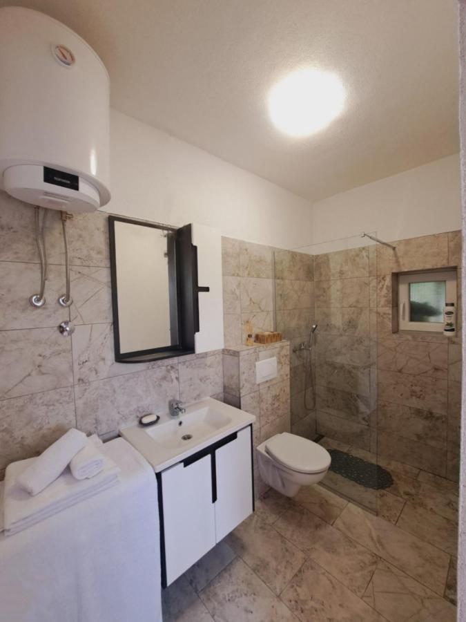 Guest House Green River Ljubuski Ngoại thất bức ảnh