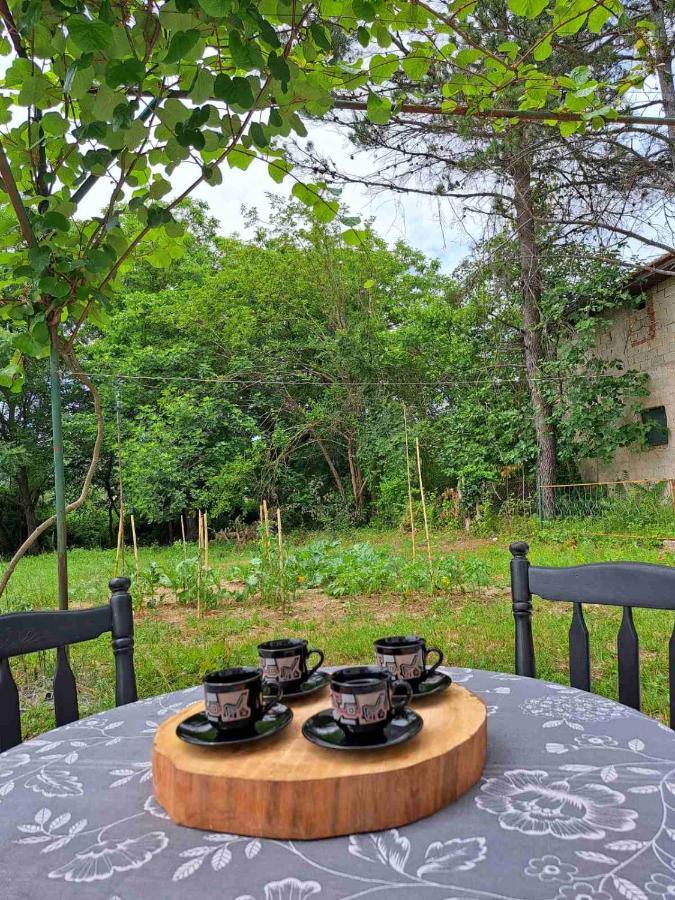 Guest House Green River Ljubuski Ngoại thất bức ảnh
